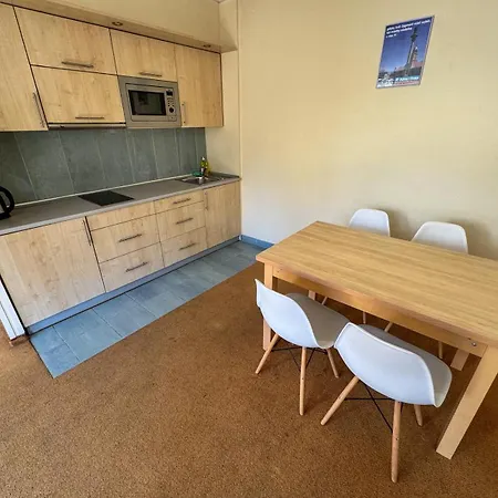 10q - Z6 301a Apartamento *